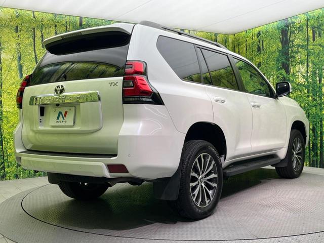 TX Lパッケージ 4WD サンルーフ 本革シート セーフティセンス 純正9型ナビ レーダークルーズ バックカメラ Bluetooth フルセグ ETC LEDヘッド LEDフォグ シートヒーター パワーシート(18枚目)