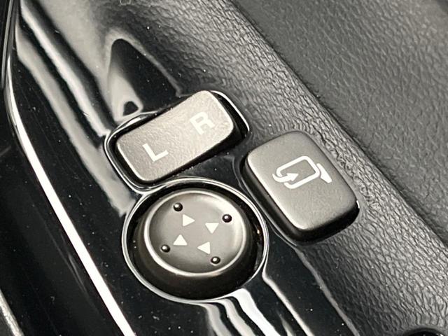 XT ターボ 純正ナビ Bluetooth ETC HIDヘッド 純正15アルミ パドルシフト 革巻きステアリング ステアリングスイッチ オートライト オートエアコン フォグ アイドリングストップ(8枚目)
