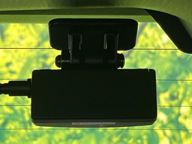ハリアー Ｇ　セーフティセンス　８型ディスプレイオーディオ　レーダークルーズ　バックカメラ　ＥＴＣ　ｂｌｕｅｔｏｏｔｈ　フルセグ　ドラレコ　パワーバックドア　デジタルインナーミラー　ハーフレザーシート　ＬＥＤヘッド（36枚目）