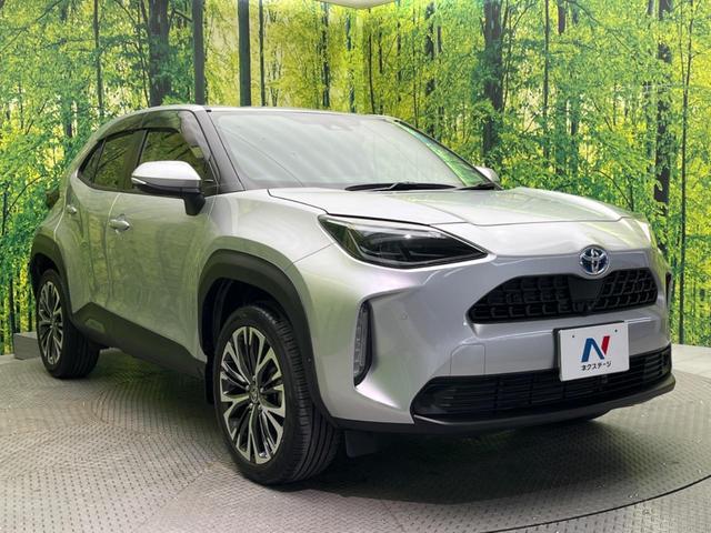 ヤリスクロス ハイブリッドＺ　禁煙車　パノラミックビューモニター　ブラインドスポットモニター　純正８型ナビ機能付きディスプレイオーディオ　セーフティセンス　レーダークルーズコントロール　ＬＥＤヘッドライト　運転席パワーシート（15枚目）