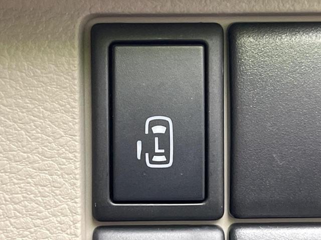 フレアワゴン ＸＳ　電動スライドドア　衝突被害軽減システム　禁煙車　スマートキー　オートエアコン　シートアンダーボックス　アームレスト　電動格納ミラー　オーディオプレイヤー　ロールサンシェード　横滑り防止装置（4枚目）