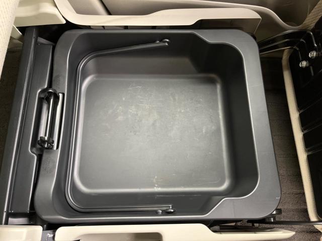 フレアワゴン ＸＳ　電動スライドドア　衝突被害軽減システム　禁煙車　スマートキー　オートエアコン　シートアンダーボックス　アームレスト　電動格納ミラー　オーディオプレイヤー　ロールサンシェード　横滑り防止装置（38枚目）