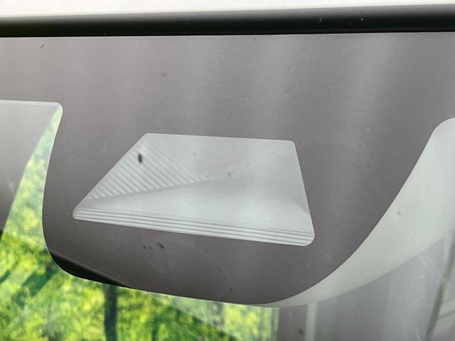 Ｎ－ＢＯＸ ベースグレード　電動スライドドア　衝突被害軽減システム　レーダークルーズ　禁煙車　コーナーセンサー　スマートキー　ＬＥＤヘッド　オートハイビーム　車線逸脱警報　オートライト　オートエアコン　ＣＤ（2枚目）
