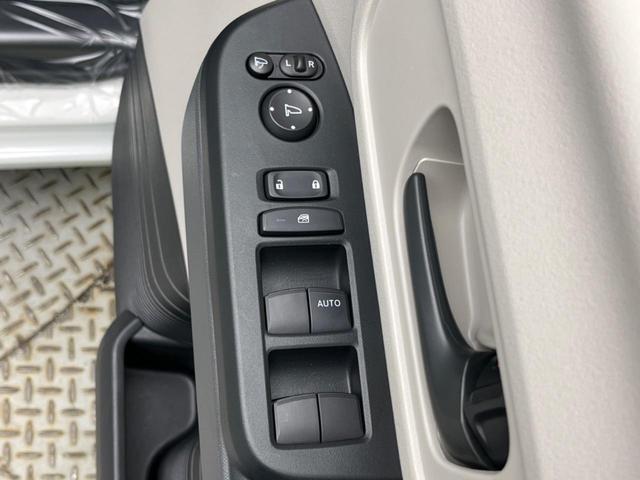 Ｎ－ＢＯＸ ベースグレード　電動スライドドア　衝突被害軽減システム　レーダークルーズ　禁煙車　コーナーセンサー　スマートキー　ＬＥＤヘッド　オートハイビーム　車線逸脱警報　オートライト　オートエアコン　ＣＤ（19枚目）