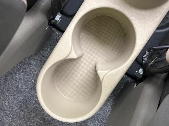 アルト Ｆ　禁煙車　ダイヤル式エアコン　キーレス　電動格納ミラー　オーディオ　パワーウィンドウ　セキュリティアラーム　パワードアロック　スピーカー　ＣＤ　前席エアバック（46枚目）