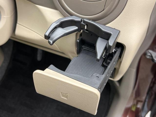 アルト Ｆ　禁煙車　ダイヤル式エアコン　キーレス　電動格納ミラー　オーディオ　パワーウィンドウ　セキュリティアラーム　パワードアロック　スピーカー　ＣＤ　前席エアバック（47枚目）