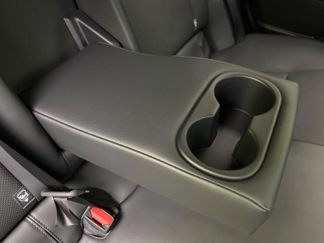プリウス Ｚ　モデリスタエアロ　１２．３型ディスプレイオーディオプラス　デジタルインナーミラー　パノラミックビューモニター　ブラインドスポットモニター　トヨタセーフティセンス　レーダークルーズコントロール（40枚目）