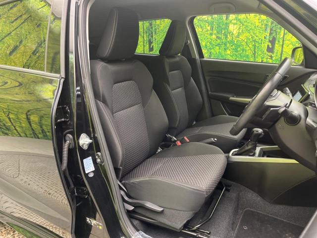 スイフト ＲＳ　ＳＤナビ　禁煙車　シートヒーター　ドラレコ　スマートキー　ＬＥＤヘッド　ビルトインＥＴＣ　オートハイビーム　オートライト　オートエアコン　純正１６インチアルミ　Ｂｌｕｅｔｏｏｔｈ　ＣＤ　ＤＶＤ再生（8枚目）