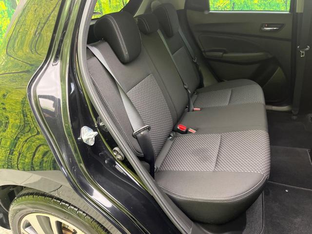 スイフト ＲＳ　ＳＤナビ　禁煙車　シートヒーター　ドラレコ　スマートキー　ＬＥＤヘッド　ビルトインＥＴＣ　オートハイビーム　オートライト　オートエアコン　純正１６インチアルミ　Ｂｌｕｅｔｏｏｔｈ　ＣＤ　ＤＶＤ再生（9枚目）