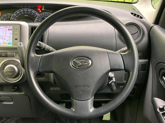 タント カスタムＸ　電動スライド　純正ＳＤナビ　バックカメラ　禁煙車　ドラレコ　スマートキー　ＨＩＤヘッド　オートエアコン　純正１４インチアルミ　ＣＤ　ドアバイザー　フォグライト　地デジ　電動格納ミラー（11枚目）