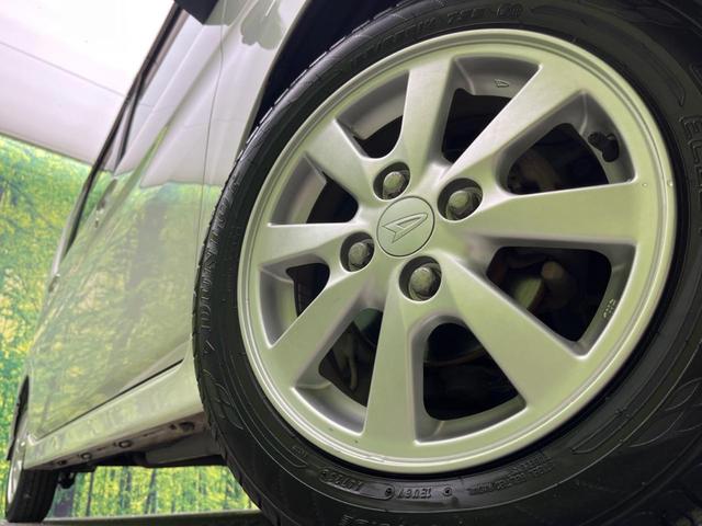 タント カスタムＸ　電動スライド　純正ＳＤナビ　バックカメラ　禁煙車　ドラレコ　スマートキー　ＨＩＤヘッド　オートエアコン　純正１４インチアルミ　ＣＤ　ドアバイザー　フォグライト　地デジ　電動格納ミラー（13枚目）