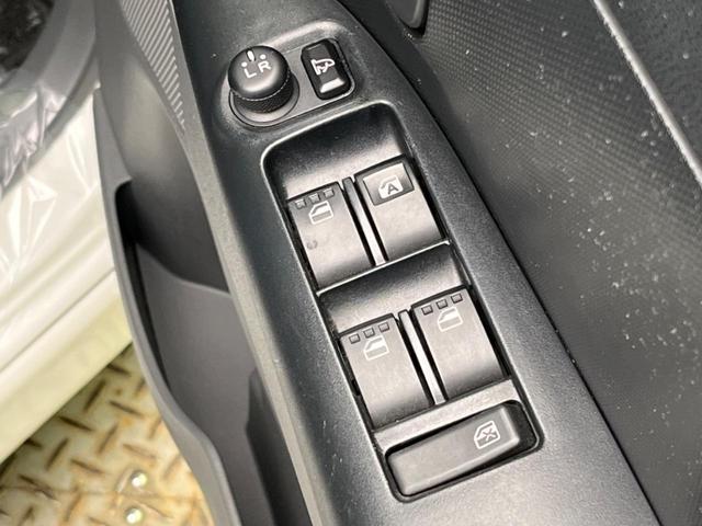 タント カスタムＸ　電動スライド　純正ＳＤナビ　バックカメラ　禁煙車　ドラレコ　スマートキー　ＨＩＤヘッド　オートエアコン　純正１４インチアルミ　ＣＤ　ドアバイザー　フォグライト　地デジ　電動格納ミラー（50枚目）