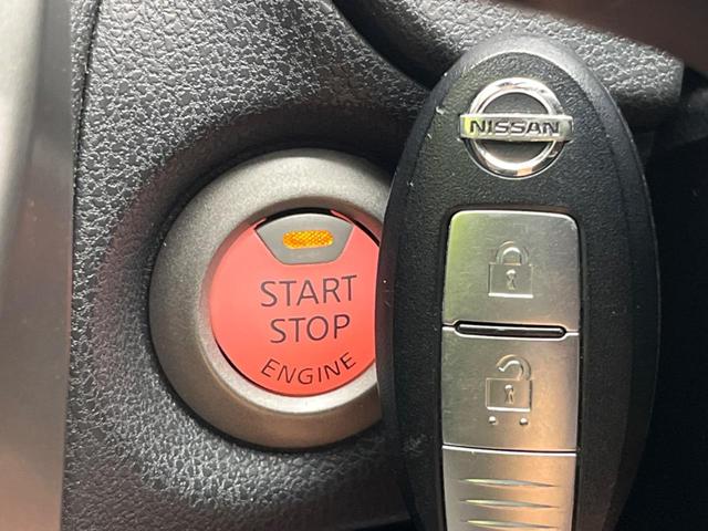 ノート メダリスト エマージェンシーブレーキパッケージ 純正ナビ 衝突被害軽減装置 禁煙車 ハーフレザーシート コーナーセンサー スマートキー LEDヘッド ETC 車線逸脱警報 オートライト オートエアコン Bluetooth CD/DVD再生(5枚目)