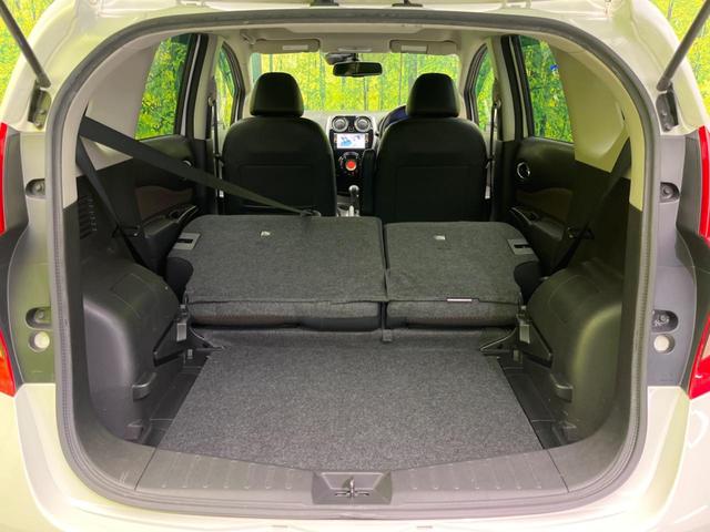 ノート メダリスト エマージェンシーブレーキパッケージ 純正ナビ 衝突被害軽減装置 禁煙車 ハーフレザーシート コーナーセンサー スマートキー LEDヘッド ETC 車線逸脱警報 オートライト オートエアコン Bluetooth CD/DVD再生(10枚目)