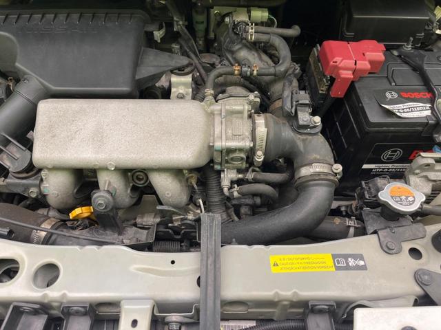 ノート メダリスト エマージェンシーブレーキパッケージ 純正ナビ 衝突被害軽減装置 禁煙車 ハーフレザーシート コーナーセンサー スマートキー LEDヘッド ETC 車線逸脱警報 オートライト オートエアコン Bluetooth CD/DVD再生(18枚目)