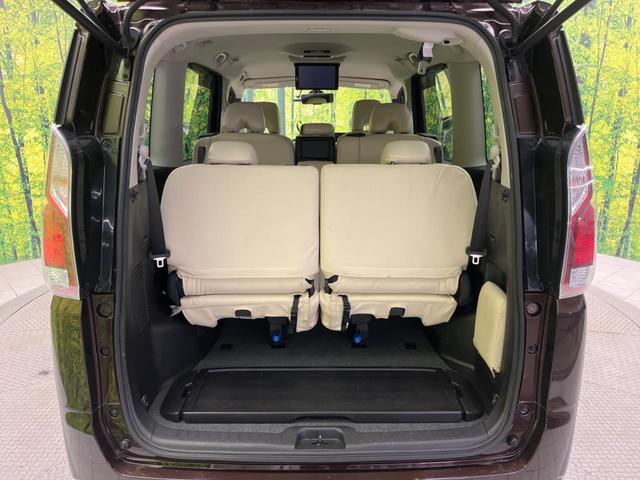 セレナ Ｘ　セーフティパックＢ　両側電動スライドドア　フリップダウンモニター　純正ＳＤナビ　アラウンドビューモニター　ドライブレコーダー　ＥＴＣ　インテリジェントエマージェンシーブレーキ　スマートキー（30枚目）