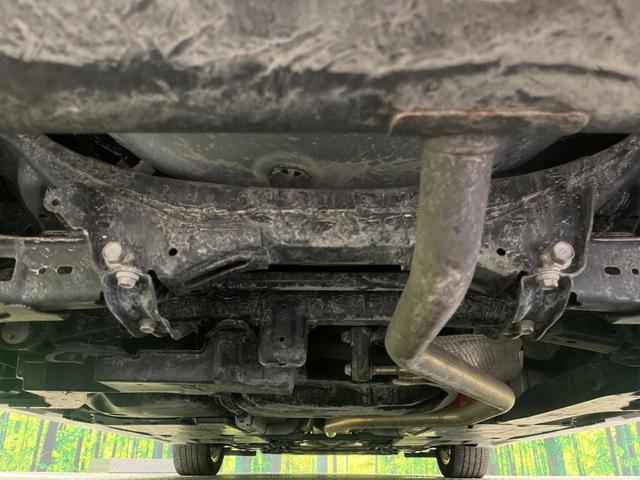 CT CT200h バージョンC 禁煙車 純正ナビ バックカメラ 前席パワーシート 前席シートヒーター ETC オートエアコン コーナーセンサー クルーズコントロール パドルシフト 純正16インチアルミホイール 革巻きステアリング(19枚目)