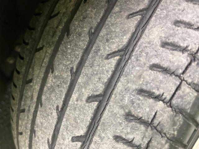 CT CT200h バージョンC 禁煙車 純正ナビ バックカメラ 前席パワーシート 前席シートヒーター ETC オートエアコン コーナーセンサー クルーズコントロール パドルシフト 純正16インチアルミホイール 革巻きステアリング(35枚目)