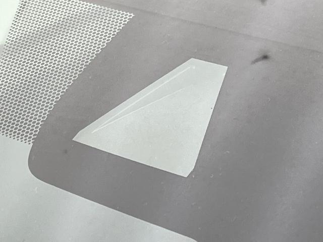 ＲＣ ＲＣ３００ｈ　Ｆスポーツ　３眼ＬＥＤ　ブラインドスポット　純正ＳＤナビ　バックカメラ　衝突被害軽減システム　レーダークルーズ　禁煙車　レザーシート　前席シートエアコン　ドラレコ　コーナーセンサー　スマートキー（3枚目）