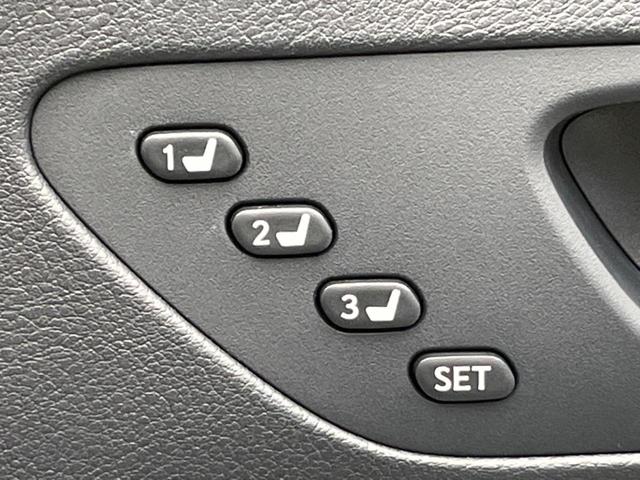 ＲＣ ＲＣ３００ｈ　Ｆスポーツ　３眼ＬＥＤ　ブラインドスポット　純正ＳＤナビ　バックカメラ　衝突被害軽減システム　レーダークルーズ　禁煙車　レザーシート　前席シートエアコン　ドラレコ　コーナーセンサー　スマートキー（30枚目）