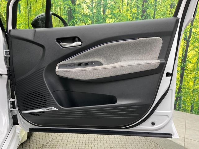 オーラ G レザーエディション メーカーオプション9型ナビ 全周囲カメラ BOSEサウンド 衝突被害軽減システム レーダークルーズ レザーシート ドラレコ コーナーセンサー スマートキー LEDヘッド オートハイビーム(49枚目)