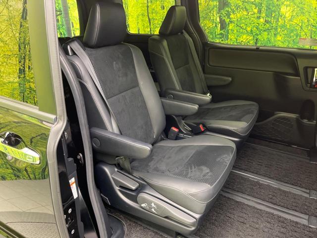 ヴォクシー ZS 煌III 両側電動ドア 後席モニター BIG-X9インチナビ バックカメラ 衝突被害軽減システム 禁煙車 ハーフレザーシート ドラレコ コーナーセンサー スマートキー LEDヘッド ビルトインETC クルコン(8枚目)