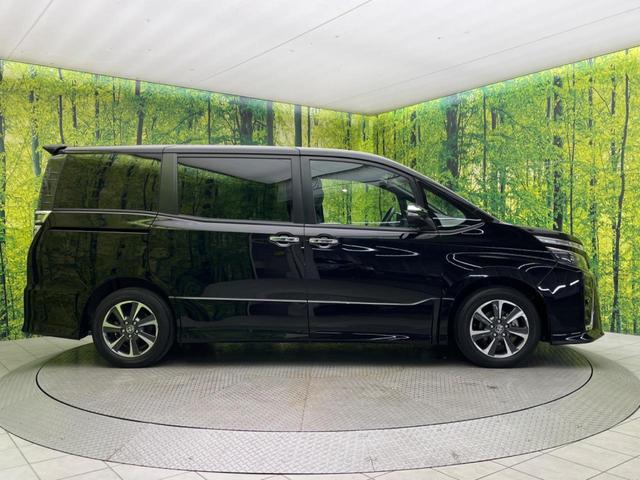 ヴォクシー ZS 煌III 両側電動ドア 後席モニター BIG-X9インチナビ バックカメラ 衝突被害軽減システム 禁煙車 ハーフレザーシート ドラレコ コーナーセンサー スマートキー LEDヘッド ビルトインETC クルコン(37枚目)