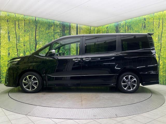 ヴォクシー ZS 煌III 両側電動ドア 後席モニター BIG-X9インチナビ バックカメラ 衝突被害軽減システム 禁煙車 ハーフレザーシート ドラレコ コーナーセンサー スマートキー LEDヘッド ビルトインETC クルコン(39枚目)