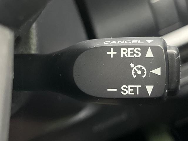 ヴォクシー ZS 煌III 両側電動ドア 後席モニター BIG-X9インチナビ バックカメラ 衝突被害軽減システム 禁煙車 ハーフレザーシート ドラレコ コーナーセンサー スマートキー LEDヘッド ビルトインETC クルコン(50枚目)