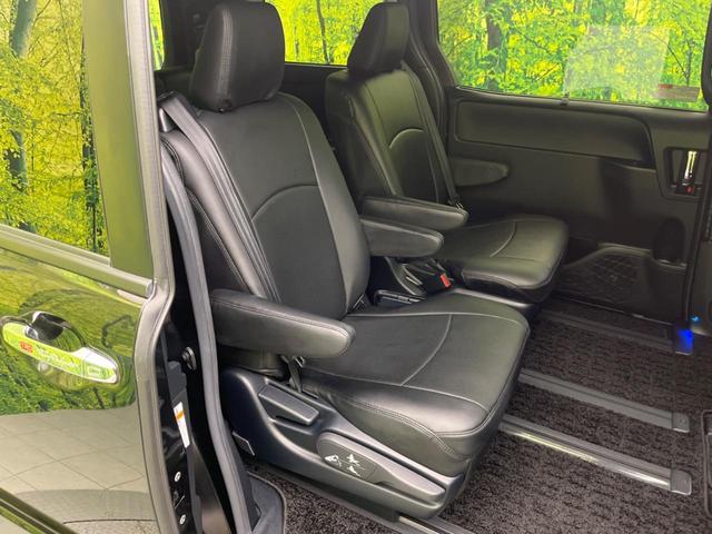 ヴォクシー ZS 煌II 両側電動ドア 純正SD10型ナビ 後席モニター バックカメラ 衝突被害軽減システム 禁煙車 ドラレコ コーナーセンサー スマートキー LEDヘッド ビルトインETC クルコン オートハイビーム(8枚目)