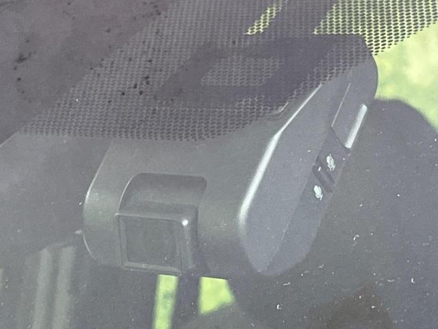 ヴォクシー ZS 煌II 両側電動ドア 純正SD10型ナビ 後席モニター バックカメラ 衝突被害軽減システム 禁煙車 ドラレコ コーナーセンサー スマートキー LEDヘッド ビルトインETC クルコン オートハイビーム(24枚目)