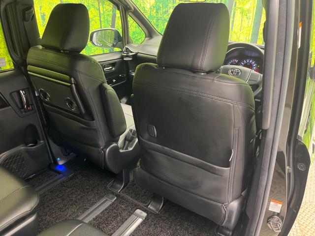 ヴォクシー ZS 煌II 両側電動ドア 純正SD10型ナビ 後席モニター バックカメラ 衝突被害軽減システム 禁煙車 ドラレコ コーナーセンサー スマートキー LEDヘッド ビルトインETC クルコン オートハイビーム(37枚目)