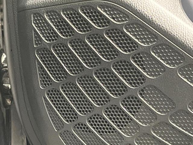 ヴォクシー ZS 煌II 両側電動ドア 純正SD10型ナビ 後席モニター バックカメラ 衝突被害軽減システム 禁煙車 ドラレコ コーナーセンサー スマートキー LEDヘッド ビルトインETC クルコン オートハイビーム(57枚目)