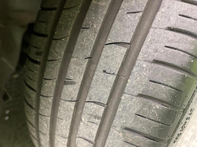 フリード G エアロ ジャストセレクション 電動スライドドア 純正ナビ バックカメラ 禁煙車 HIDヘッド ETC オートライト オートエアコン 16インチアルミ CD DVD再生 地デジ ドアバイザー プライバシーガラス(29枚目)