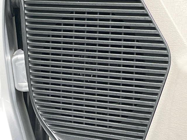 フリード G エアロ ジャストセレクション 電動スライドドア 純正ナビ バックカメラ 禁煙車 HIDヘッド ETC オートライト オートエアコン 16インチアルミ CD DVD再生 地デジ ドアバイザー プライバシーガラス(35枚目)