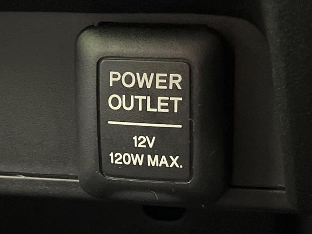 フリード G エアロ ジャストセレクション 電動スライドドア 純正ナビ バックカメラ 禁煙車 HIDヘッド ETC オートライト オートエアコン 16インチアルミ CD DVD再生 地デジ ドアバイザー プライバシーガラス(41枚目)