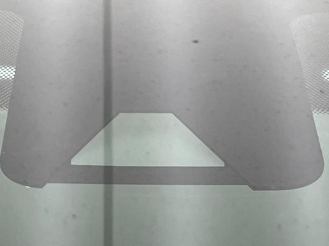 ヤリスクロス ハイブリッドＺ　パノラミックビューモニター　純正８型ディスプレイオーディオ　ブラインドスポットモニター　パワーバックドア　トヨタセーフティセンス　レーダークルーズコントロール　Ｂｌｕｅｔｏｏｔｈ（7枚目）