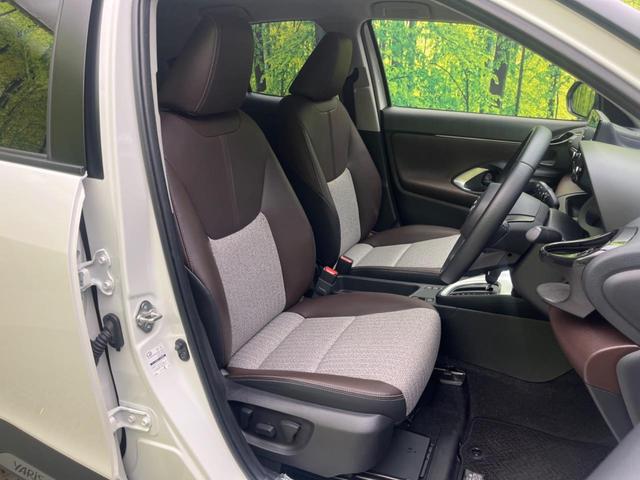 ヤリスクロス ハイブリッドＺ　パノラミックビューモニター　純正８型ディスプレイオーディオ　ブラインドスポットモニター　パワーバックドア　トヨタセーフティセンス　レーダークルーズコントロール　Ｂｌｕｅｔｏｏｔｈ（8枚目）