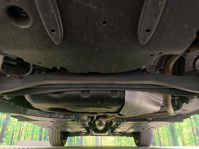 ヤリスクロス ハイブリッドＺ　パノラミックビューモニター　純正８型ディスプレイオーディオ　ブラインドスポットモニター　パワーバックドア　トヨタセーフティセンス　レーダークルーズコントロール　Ｂｌｕｅｔｏｏｔｈ（19枚目）