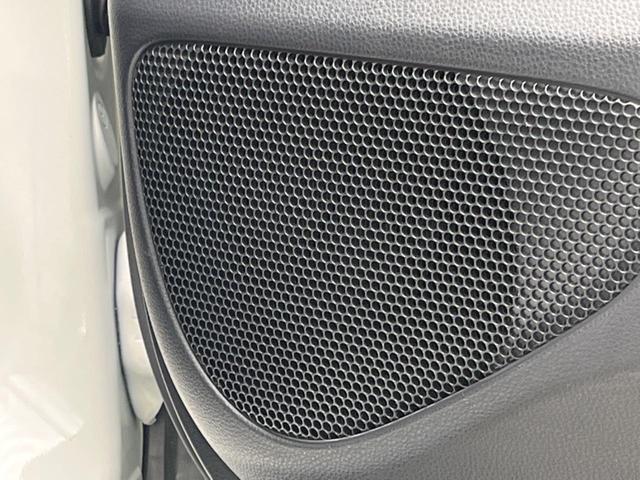 ヤリスクロス ハイブリッドＺ　パノラミックビューモニター　純正８型ディスプレイオーディオ　ブラインドスポットモニター　パワーバックドア　トヨタセーフティセンス　レーダークルーズコントロール　Ｂｌｕｅｔｏｏｔｈ（30枚目）