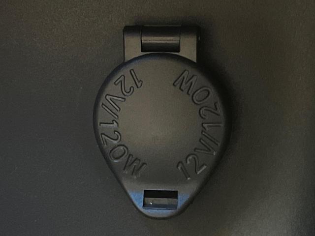 ヤリスクロス ハイブリッドＺ　パノラミックビューモニター　純正８型ディスプレイオーディオ　ブラインドスポットモニター　パワーバックドア　トヨタセーフティセンス　レーダークルーズコントロール　Ｂｌｕｅｔｏｏｔｈ（47枚目）