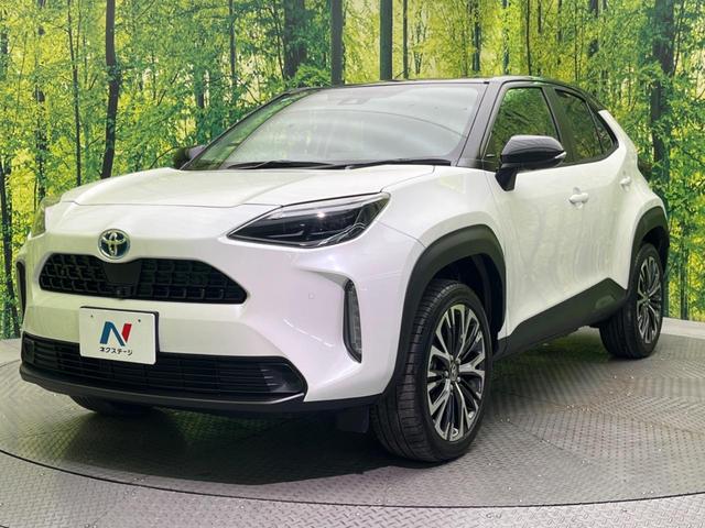 ヤリスクロス ハイブリッドＺ　パノラミックビューモニター　純正８型ディスプレイオーディオ　ブラインドスポットモニター　パワーバックドア　トヨタセーフティセンス　レーダークルーズコントロール　Ｂｌｕｅｔｏｏｔｈ（64枚目）