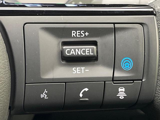 ノート X 全周囲カメラ 衝突被害軽減システム プロパイロット 禁煙車 コーナーセンサー スマートキー LEDヘッド ビルトインETC オートハイビーム 車線逸脱警報 オートライト オートエアコン(6枚目)