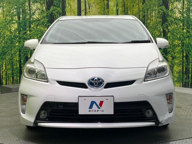 プリウス Ｓ　純正ＳＤナビ　バックカメラ　スマートキー　ＨＩＤヘッド　ビルトインＥＴＣ　オートハイビーム　オートエアコン　純正１５インチアルミ　Ｂｌｕｅｔｏｏｔｈ　ＣＤ　ＤＶＤ再生　地デジ（14枚目）