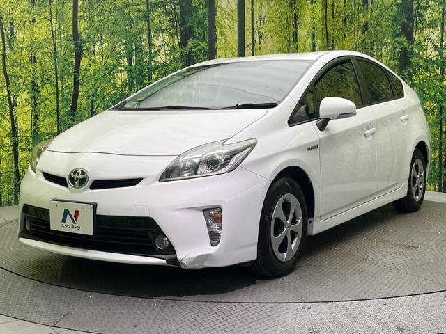 プリウス Ｓ　純正ＳＤナビ　バックカメラ　スマートキー　ＨＩＤヘッド　ビルトインＥＴＣ　オートハイビーム　オートエアコン　純正１５インチアルミ　Ｂｌｕｅｔｏｏｔｈ　ＣＤ　ＤＶＤ再生　地デジ（23枚目）