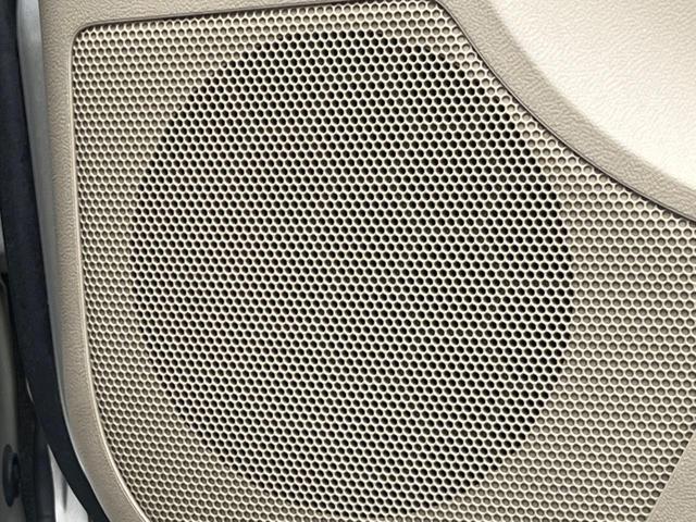 アルト F 禁煙車 ベージュファブリックシート リモコンキー パワードアロック 無塗装ブロック調フロントバンパー パワーウィンドウ セキュリティアラーム(31枚目)