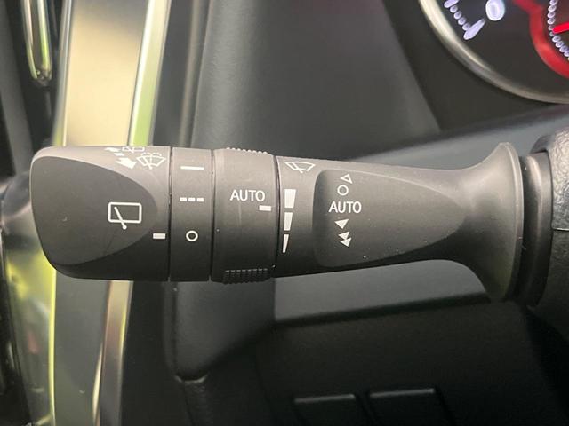 アルファード 2.5S Cパッケージ サンルーフ 両側電動ドア 後席モニター デジタルミラー 衝突被害軽減装置 レーダークルーズ 禁煙車 電動リアゲート レザー調シート 前席シートエアコン ドラレコ コーナーセンサー スマートキー(65枚目)