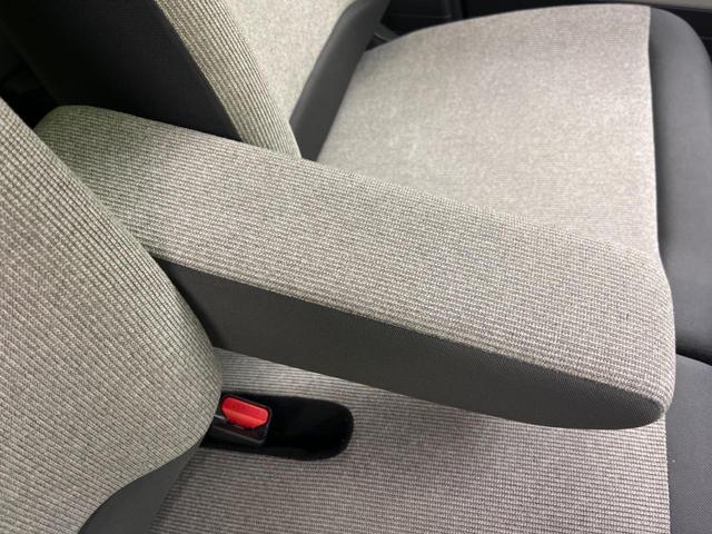 N-BOX ベースグレード 電動スライドドア 衝突被害軽減システム レーダークルーズ 禁煙車 コーナーセンサー スマートキー LEDヘッド 車線逸脱警報 オートライト デュアルエアコン 純正14インチアルミ CD(42枚目)