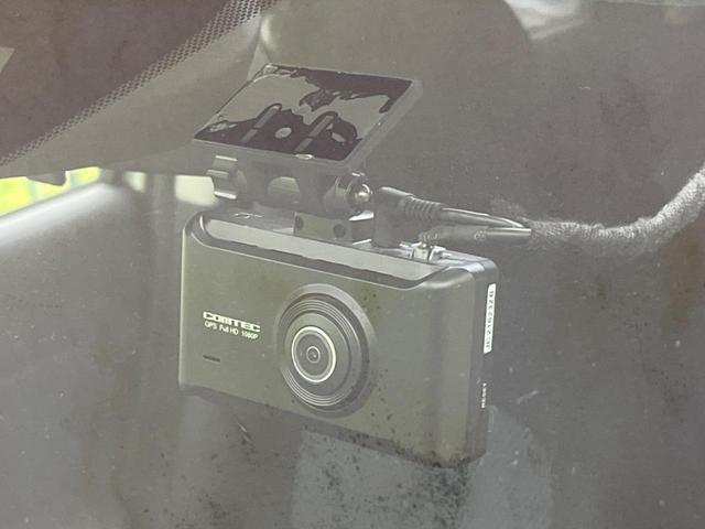 ノート X 純正ナビ バックカメラ ドラレコ Bluetooth CD フルセグ 電動格納ミラー 盗難防止装置 スマートキー オートライト プライバシーガラス 横滑り防止装置 ヘッドライトレベライザー(31枚目)