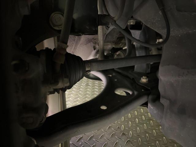 ノート ｅ－パワー　Ｘ　モード・プレミア　純正ＳＤナビ　全周囲カメラ　衝突被害軽減装置　禁煙車　コーナーセンサー　スマートキー　ＬＥＤヘッド　ＥＴＣ　オートライト　オートエアコン　純正１５インチアルミ　Ｂｌｕｅｔｏｏｔｈ　ＣＤ（20枚目）